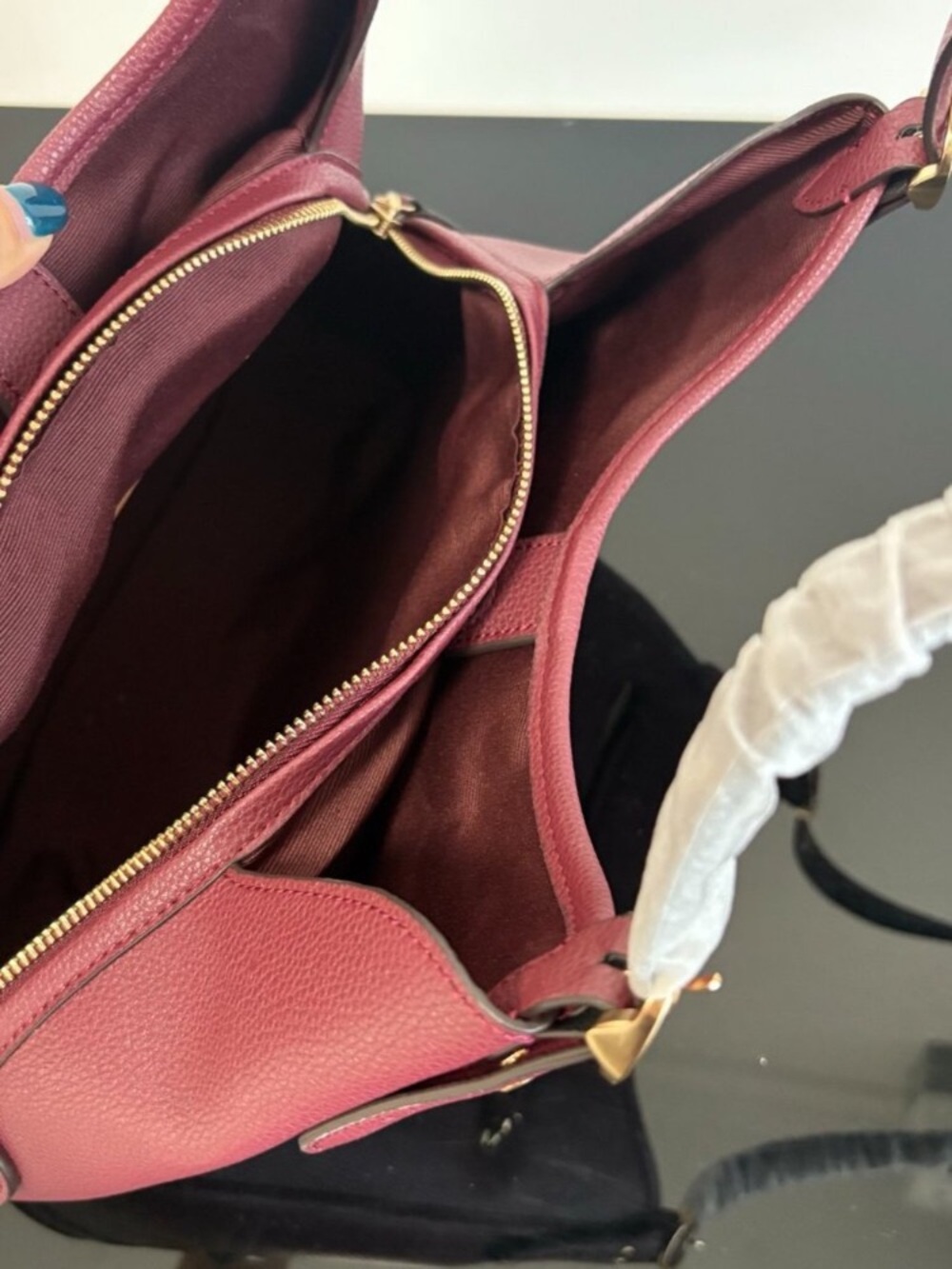 Coach Pebbled Leather Shoulder Bag in Berry Wine - Picture 7 of 8